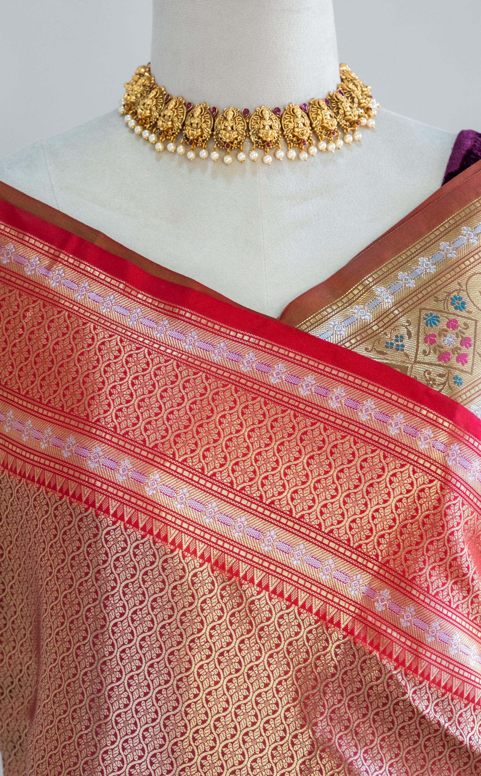 Aarohi Banarasi Saree- Jagmag