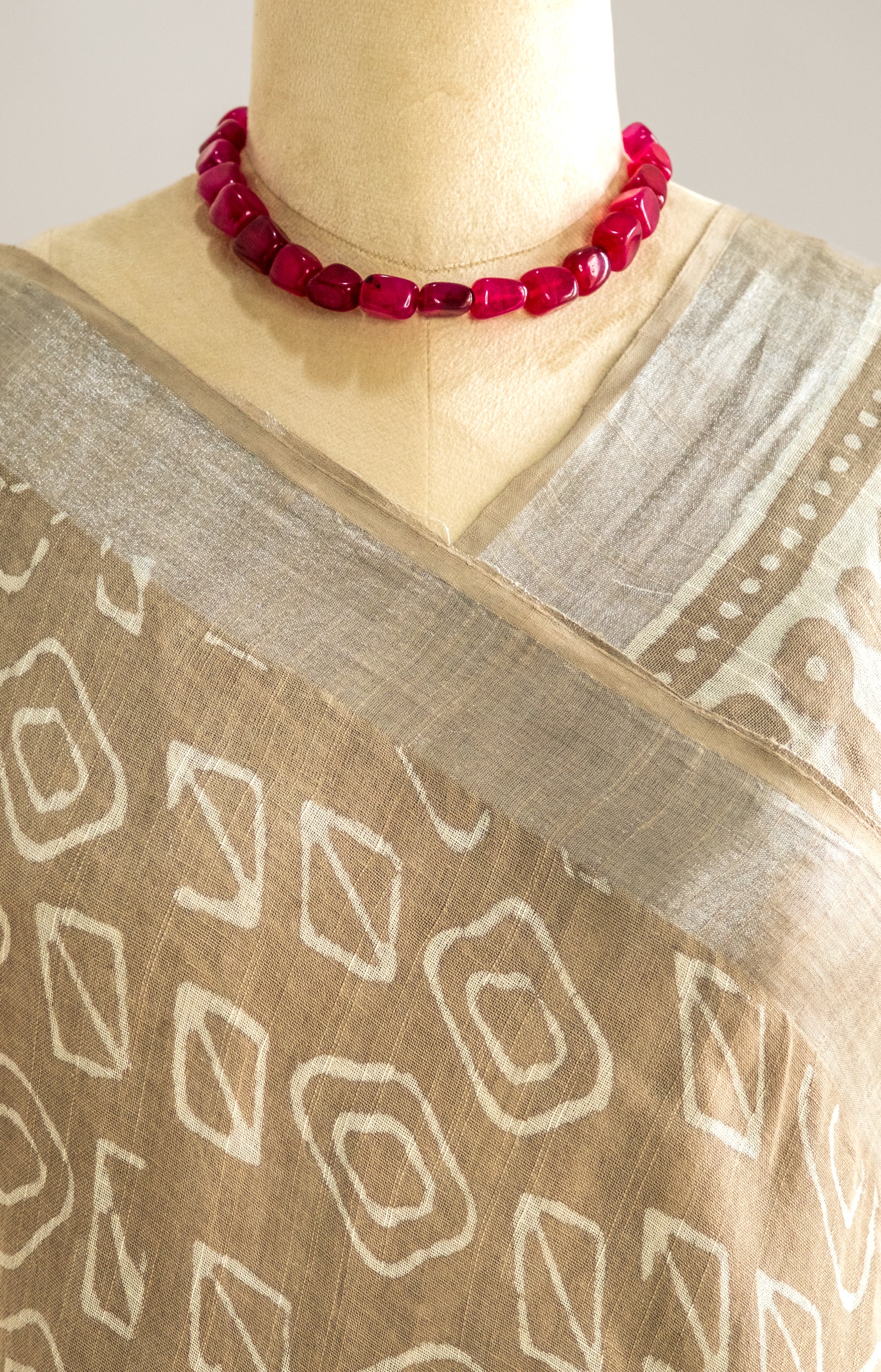 Praśānti Hand block Linen Saree- Tisi