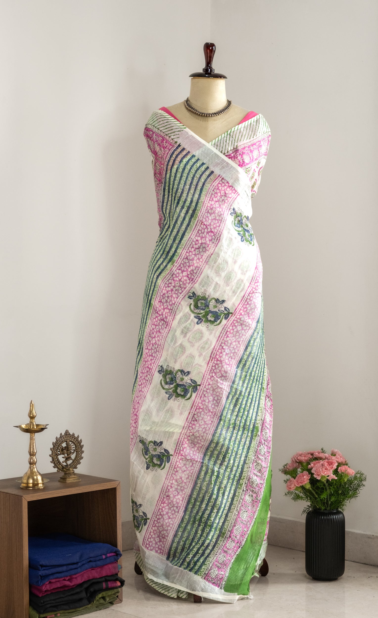 Phool Hand block Linen Saree- Tisi