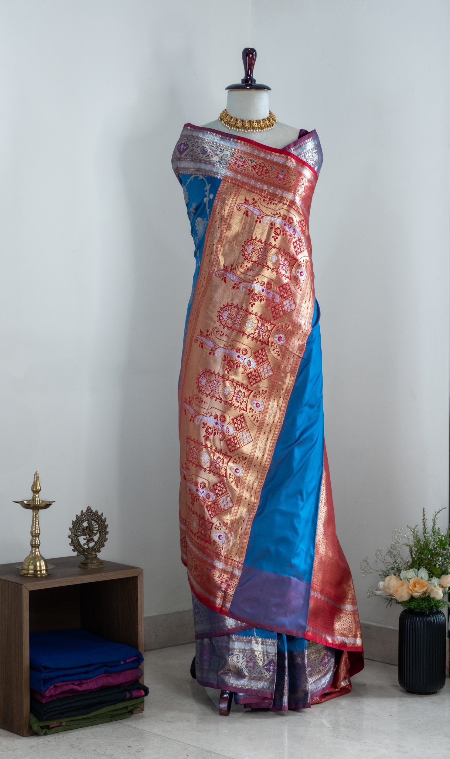 Mehal Banarasi Saree- Jagmag