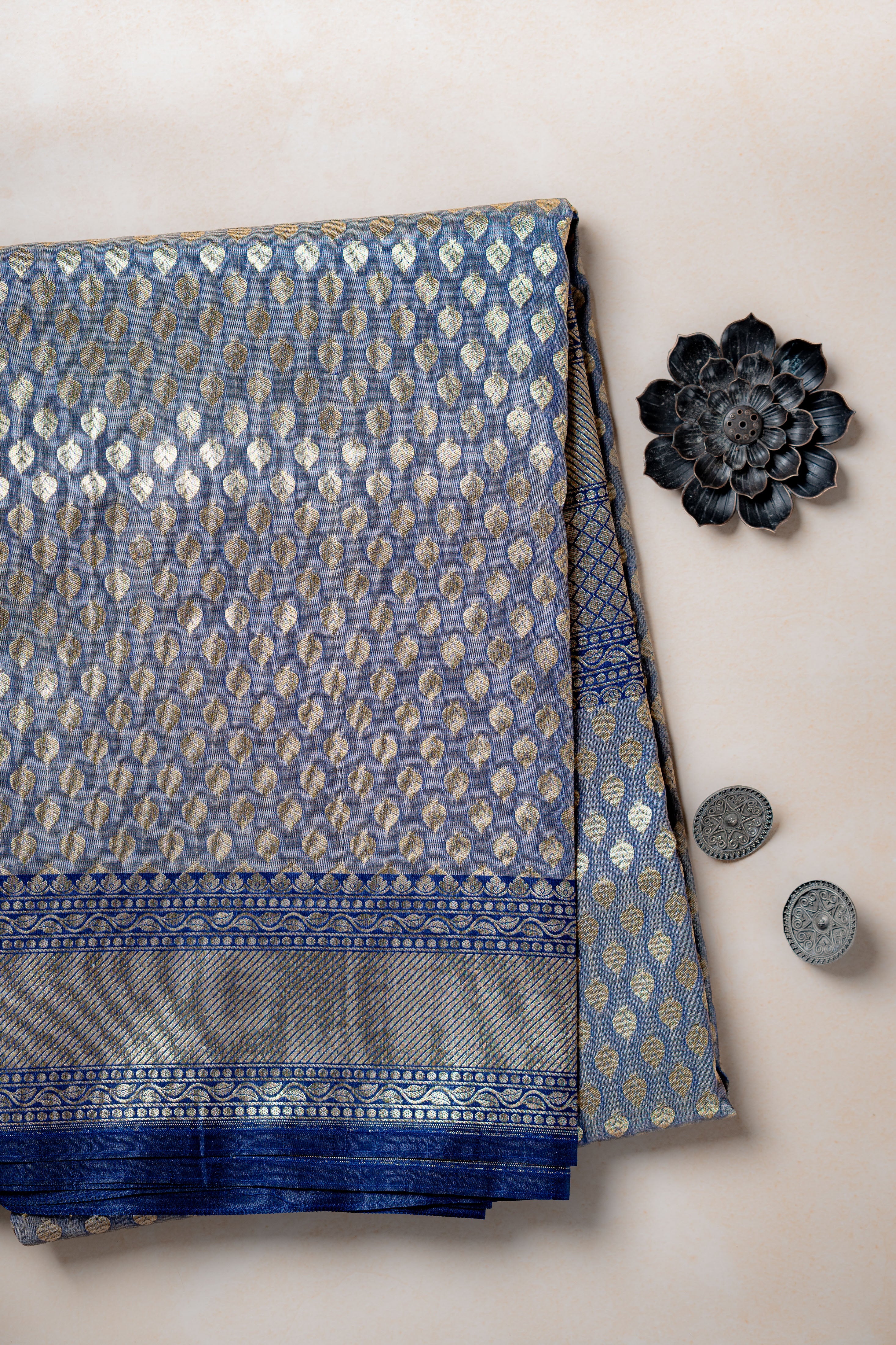 Nilaya Banarasi Saree- Jagmag