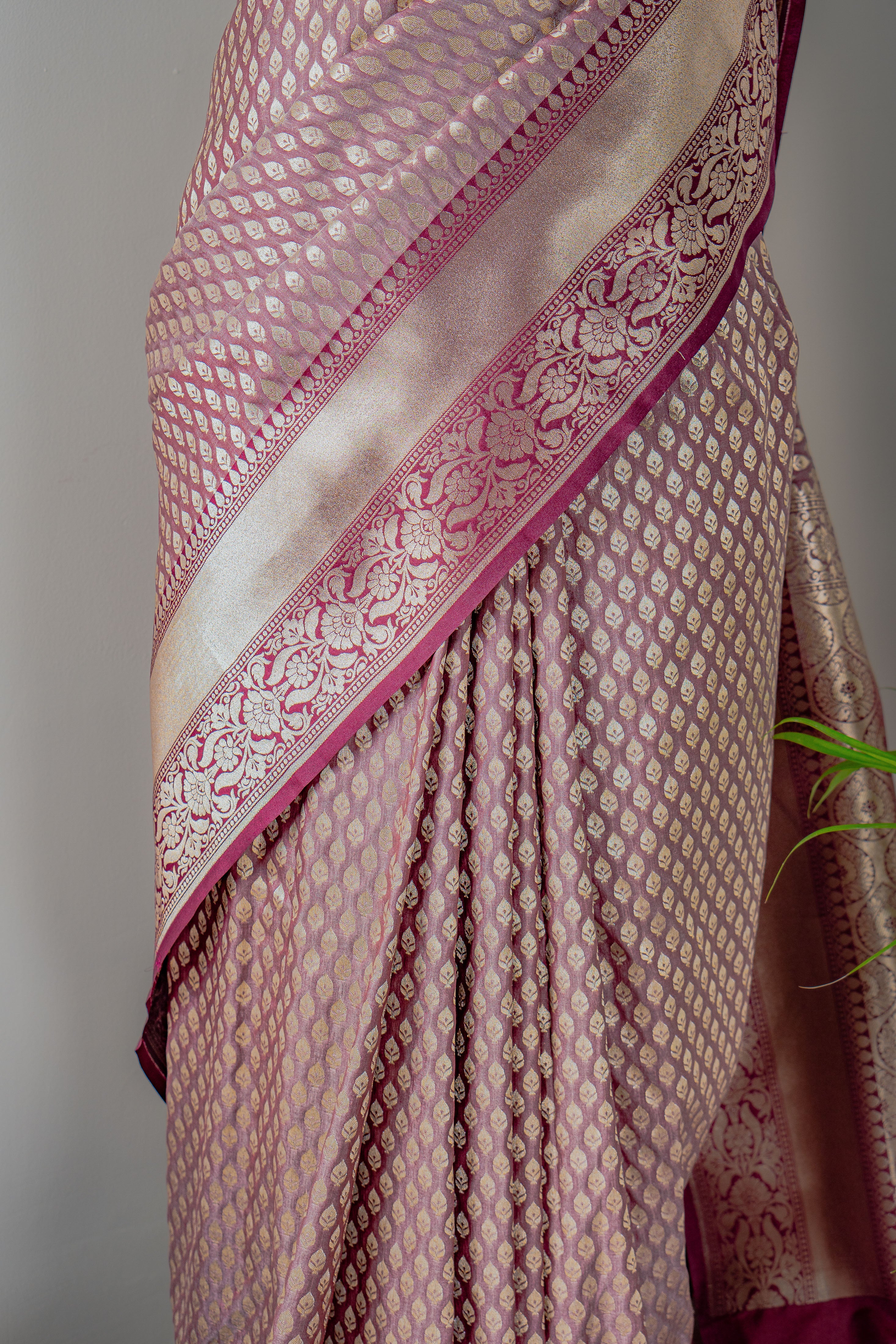 Rudrani Banarasi Saree- Jagmag