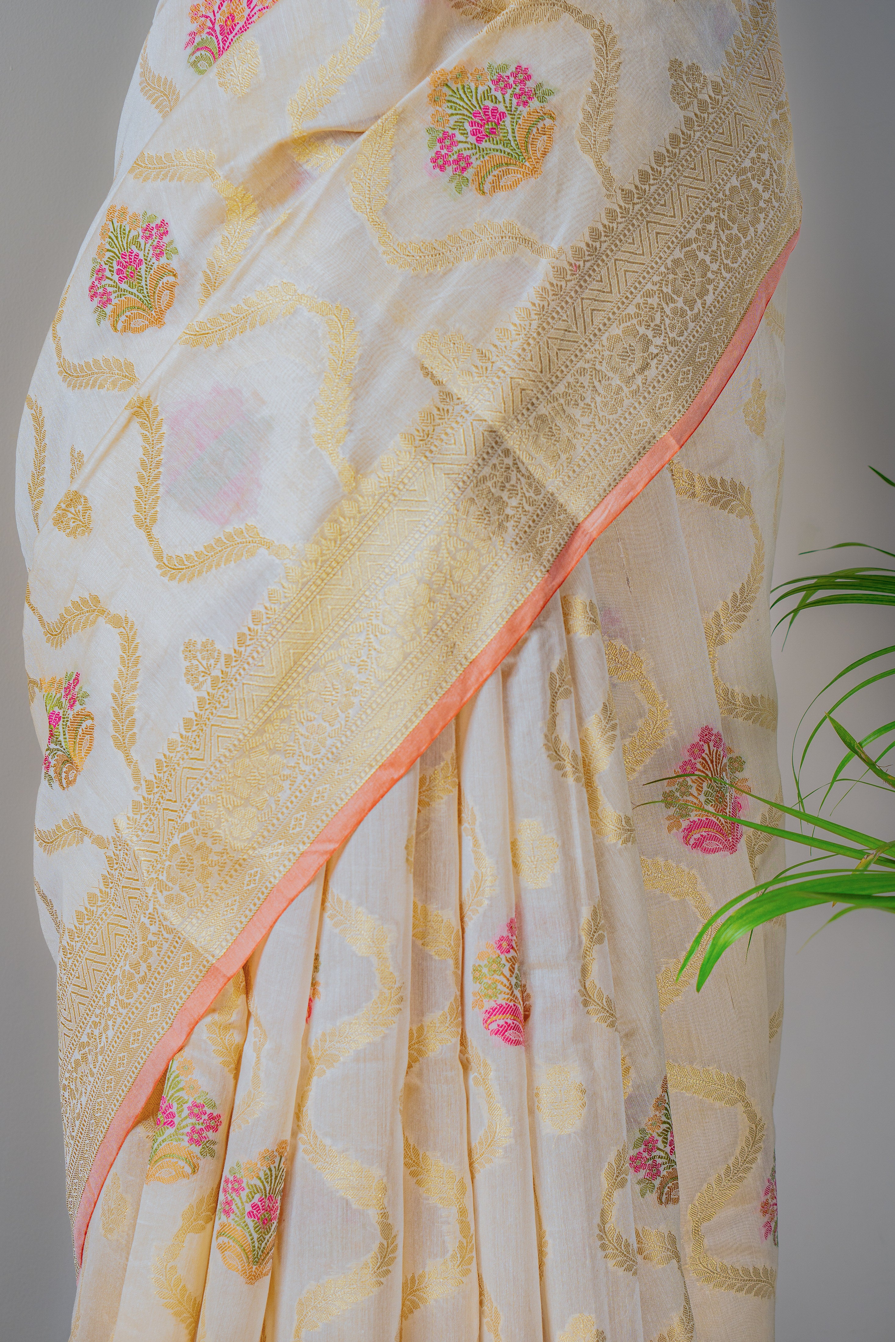 Somya Banarasi Saree- Jagmag