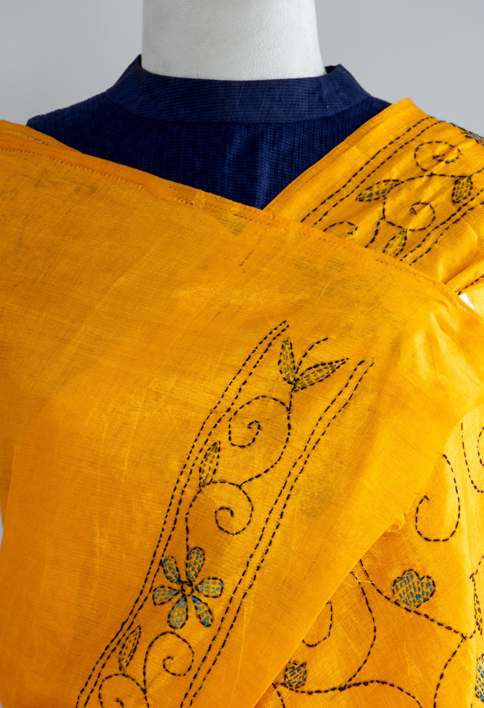 Rongila Kantha Saree