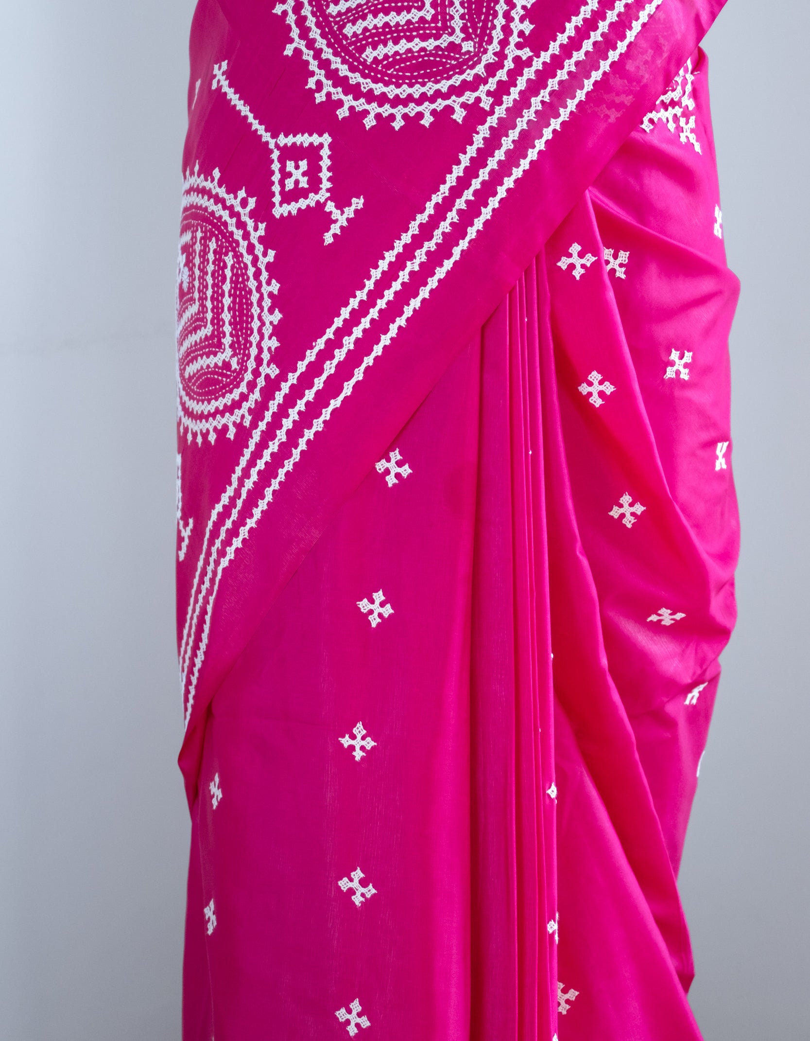 Chandrabindu Kantha Saree