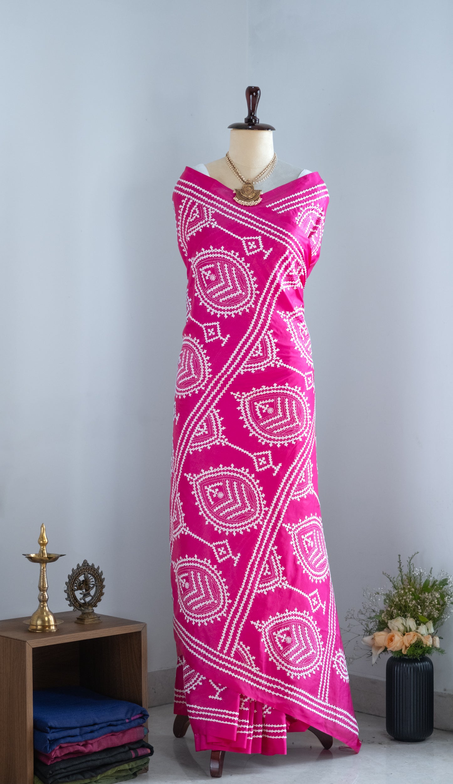 Chandrabindu Kantha Saree
